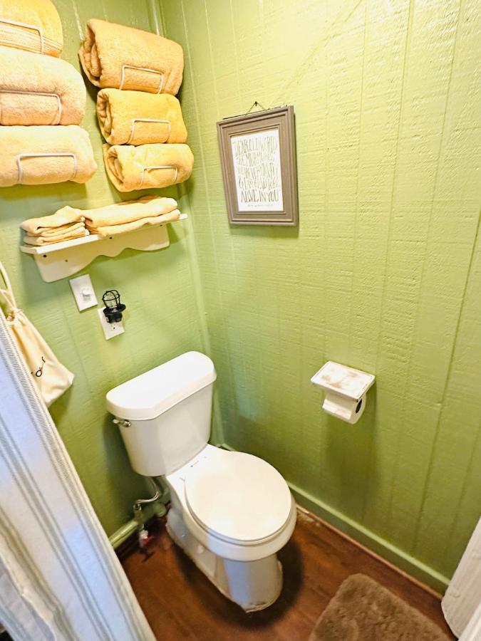 Acorn Hideaways Canton Unwind At Green Gables Suite For Up To 3 Zewnętrze zdjęcie